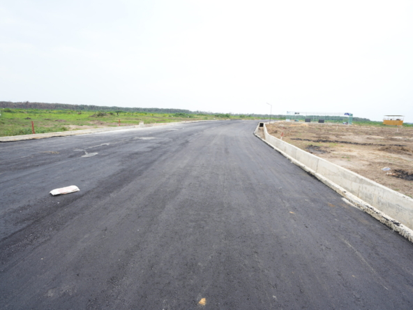 Land for-Sale in Lekki Expressway- Lagos | Lagoon Front Estate